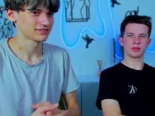 leo-valor — camsoda