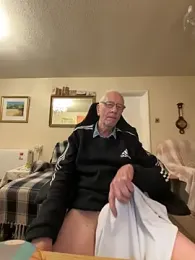 cutaboverest — Stripchat stream photo (Feb 2026)