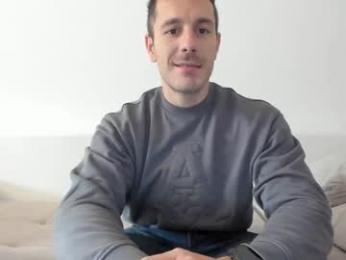 roberto4ever — вебкам-модель онлайн на chaturbate