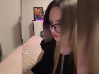 Cris_Mi — Bongacams stream photo (Jun 2026)
