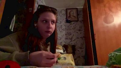 DeeannaSien — Cam4 stream photo (Sep 2026)