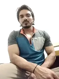 Rocky_boy4 — вебкам-модель онлайн на stripchat