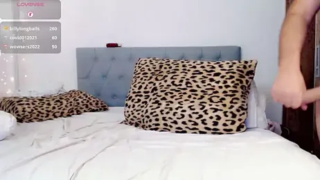 isahot22 — Stripchat stream photo (Apr 2026)