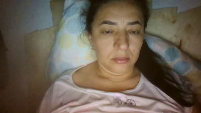 nicol_squirt — вебкам-модель онлайн на cam4