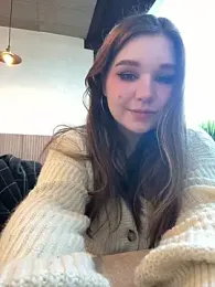 PumaShyXD — вебкам-модель онлайн на stripchat