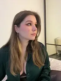 PumaShyXD — вебкам-модель онлайн на stripchat