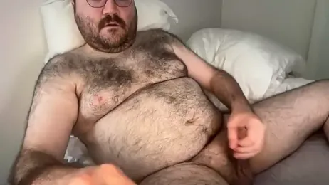 elagobear — Stripchat stream photo (Jun 2026)