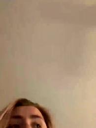 tinyNwet96 — Stripchat stream photo (May 2023)