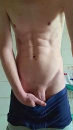 Love_them_curvi — вебкам-модель онлайн на cam4