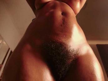 Alice-blaker — вебкам-модель онлайн на bongacams