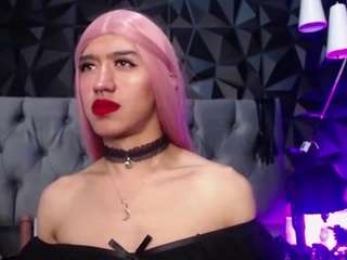 luna-issy — Camsoda stream photo (Aug 2026)