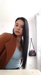 05Paolitha_31 — Stripchat stream photo (Apr 2025)