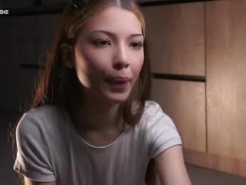 viviangood — вебкам-модель онлайн на chaturbate