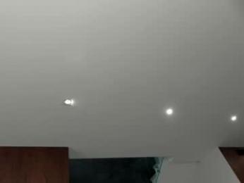 ehotlovea — вебкам-модель онлайн на chaturbate