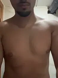 emir343475 — вебкам-модель онлайн на stripchat