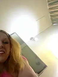 we8camgirl — Stripchat stream photo (Aug 2025)