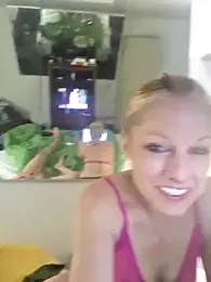 we8camgirl — Stripchat stream photo (Aug 2025)