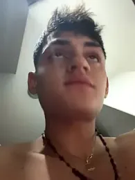 Monson_cl2 — Stripchat stream photo (Oct 2025)