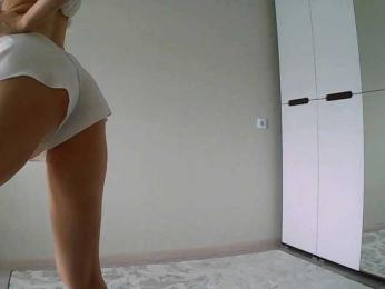 Y-A-N-A — Bongacams stream photo (Apr 2026)