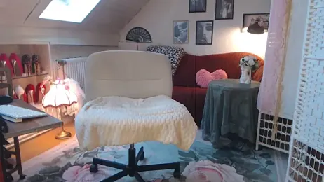 GinaBlonde — Stripchat stream photo (Apr 2026)