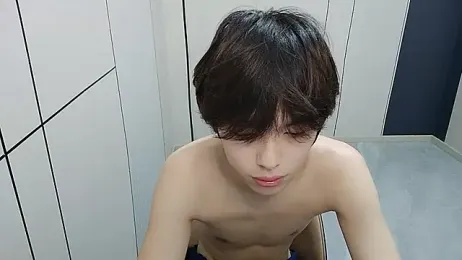 T2028T — Stripchat stream photo (Aug 2026)
