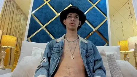 TomyMosterCock — вебкам-модель онлайн на stripchat