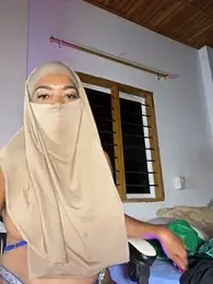 Yuli_arabic — Stripchat stream photo (Aug 2026)
