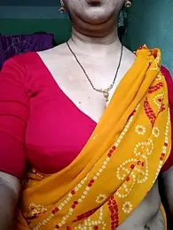 Rosy-B — Stripchat profile photo