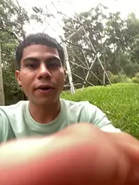 Danielkrdenass — вебкам-модель онлайн на stripchat