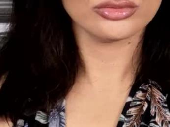 kxaxmichelle — вебкам-модель онлайн на chaturbate