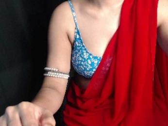 Monika67 — вебкам-модель онлайн на bongacams