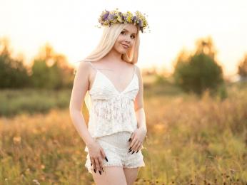 EllieFrosty — Livejasmin stream photo (Aug 2025)