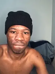 thandolezwe1 — Stripchat stream photo (May 2026)