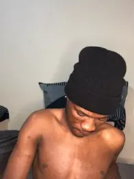 thandolezwe1 — Stripchat stream photo (May 2026)