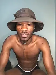 thandolezwe1 — Stripchat stream photo (Jun 2026)