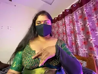 LouleyRanii — Stripchat stream photo (Apr 2026)