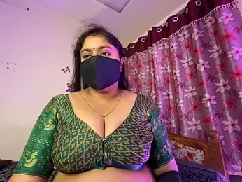 LouleyRanii — Stripchat stream photo (Apr 2026)