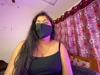 LouleyRanii — Stripchat stream photo (Apr 2026)