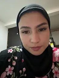 Darsha_Khemu — вебкам-модель онлайн на stripchat
