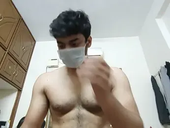 sukku3 — вебкам-модель онлайн на stripchat