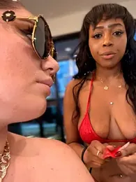 lovely_beast — Stripchat stream photo (Mar 2026)