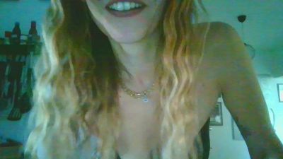 VioletJoy9 — Cam4 profile photo