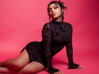 FlorenciaCopper — вебкам-модель онлайн на livejasmin