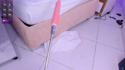 DomenicoRey — вебкам-модель онлайн на cam4