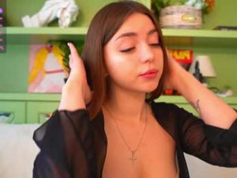 lunatouch — Chaturbate stream photo (Mar 2026)