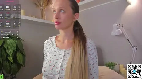 UliKopp — вебкам-модель онлайн на stripchat