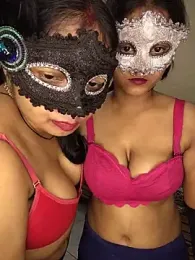 New_desi_bhabhi — вебкам-модель онлайн на stripchat