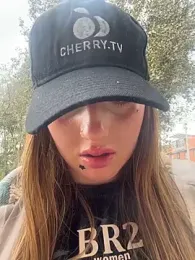 Baby__Otaku — вебкам-модель онлайн на stripchat