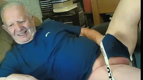 Will_bzzz — вебкам-модель онлайн на stripchat