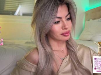 Natalimur — вебкам-модель онлайн на bongacams